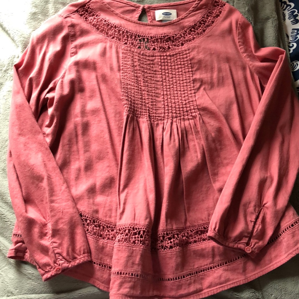 Old Navy crochet blouse